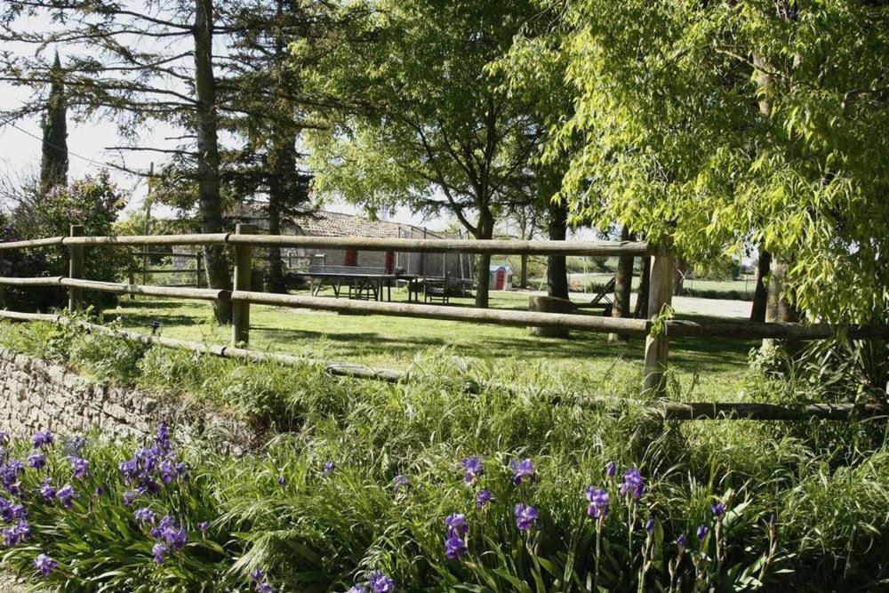 Masia Cal Millas - Turisme Rural Castellfullit de Riubregos 외부 사진