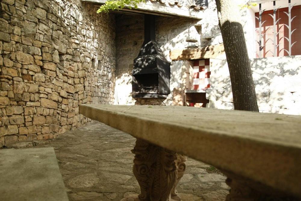 Masia Cal Millas - Turisme Rural Castellfullit de Riubregos 외부 사진